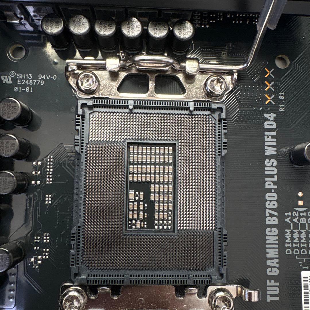 マザーボード ASUSTUF B760-PLUS WIFID4