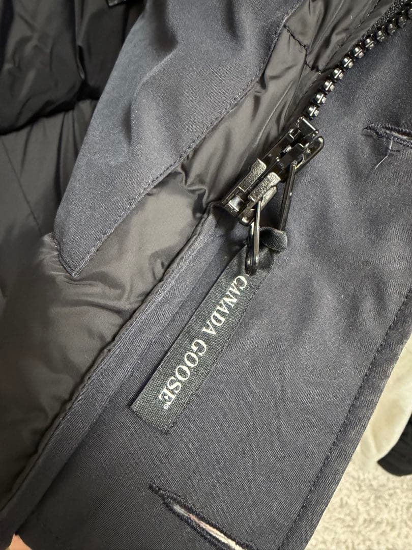   ダウンジャケット ネイビー