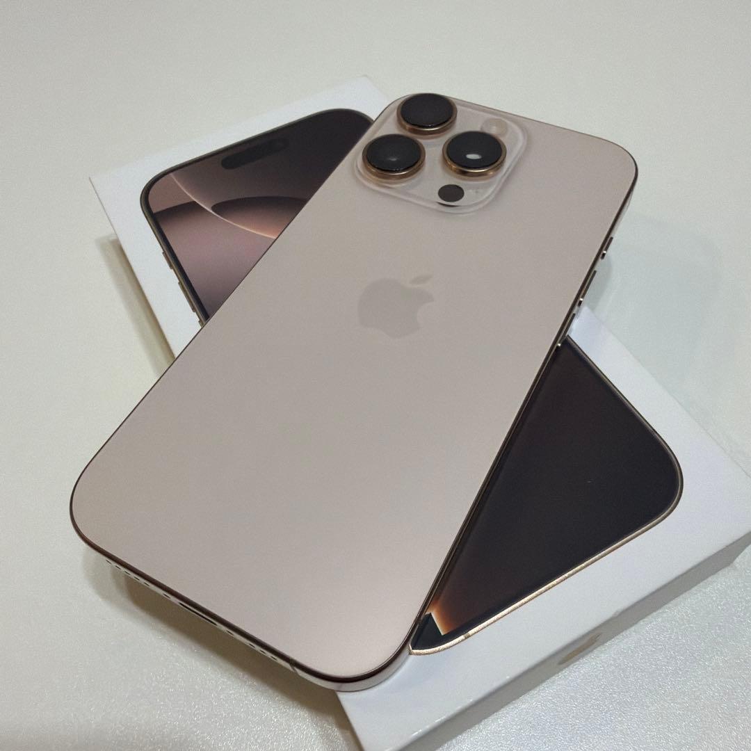 [美品]Apple iPhone 16Pro ゴールド 本体