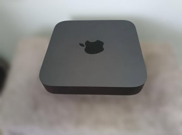 Macデスクトップ Mac mini 2018 Core i7 / 16G / 512GB