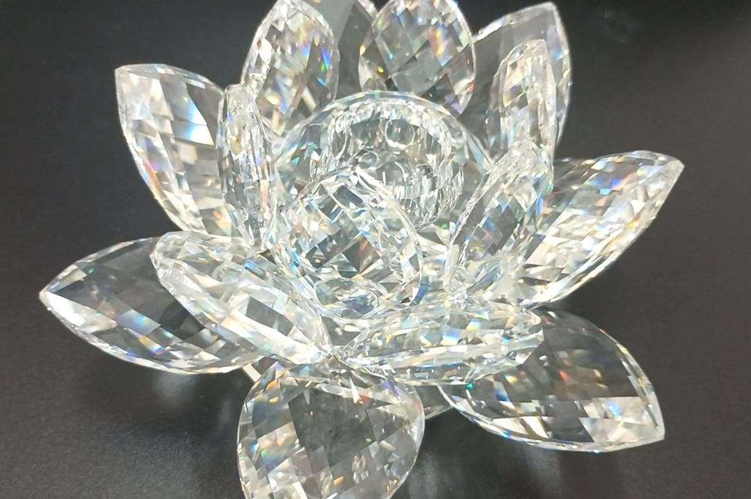 【中古美品】スワロフスキー　クリスタルガラス スイレン キャンドルホルダー（L）