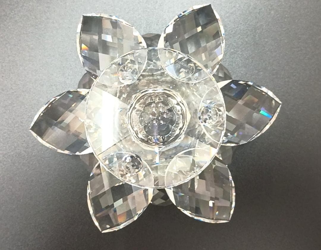 【中古美品】スワロフスキー　クリスタルガラス スイレン キャンドルホルダー（L）