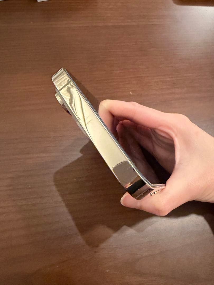 美品Apple iPhone 14 Pro ゴールド 本体　米国版