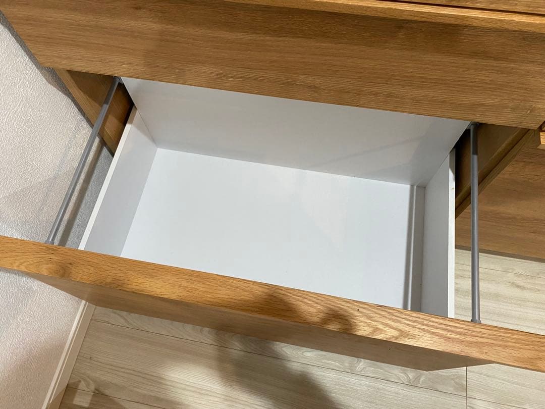 LOWYA食器棚・キッチンカウンター