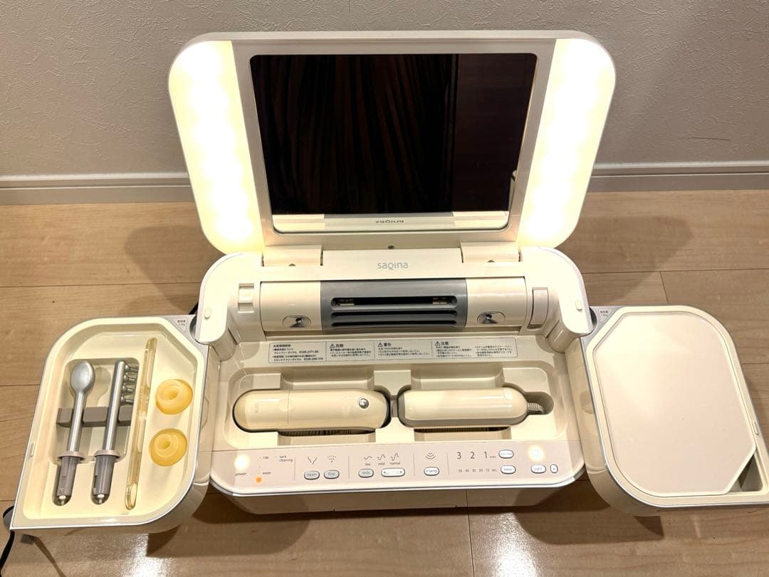 【週末値下げ】saqina （サキナ）美顔器 ビジュー bijou