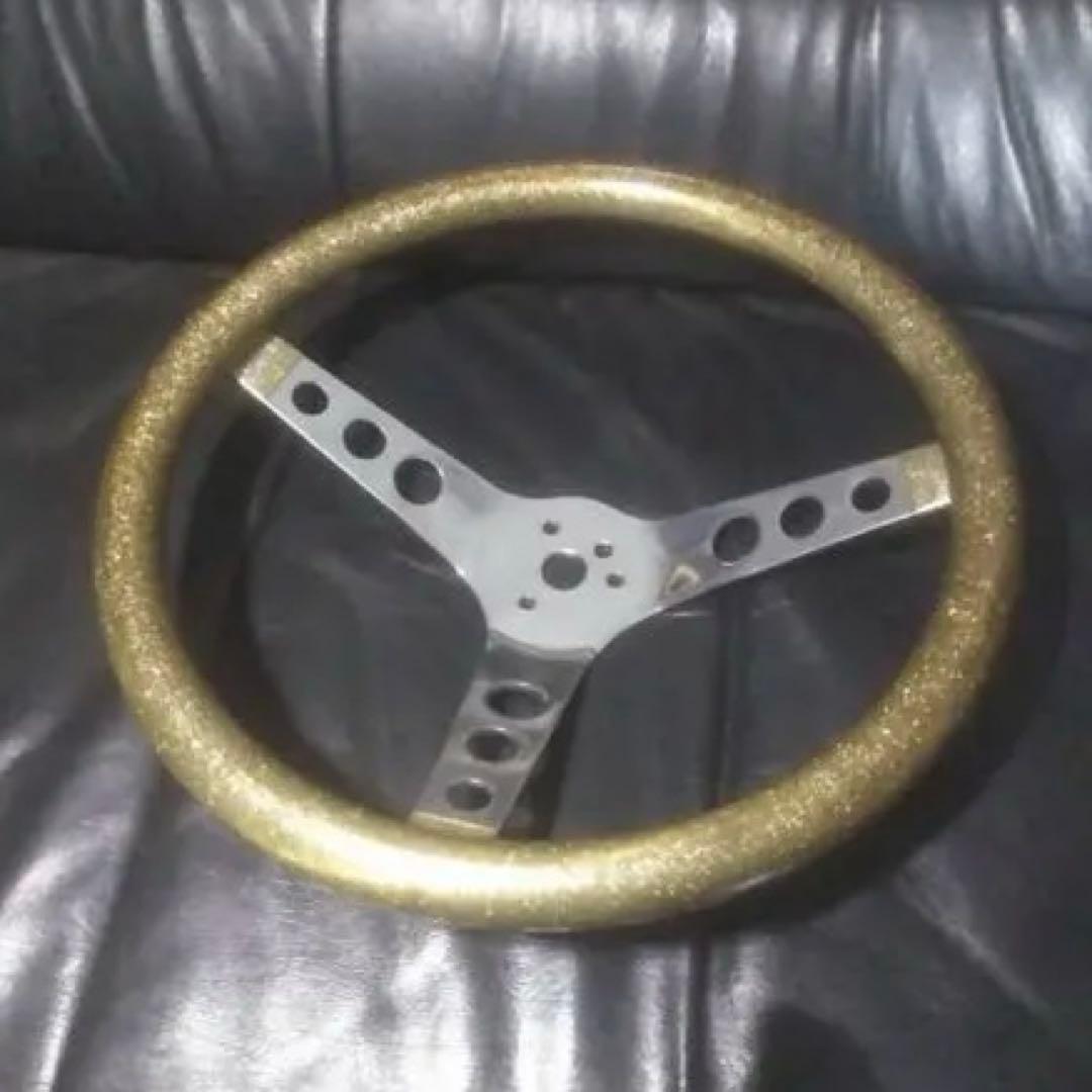 ムーンアイズ　ステアリング　ゴールドラメ約335mm　33Φ　34Φ