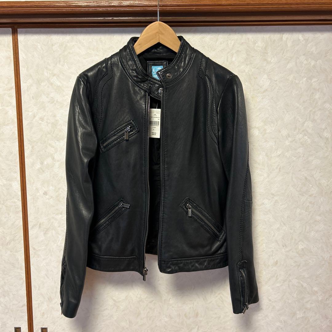 バーニーズニューヨーク　レザージャケット　未使用　美品　海外購入品