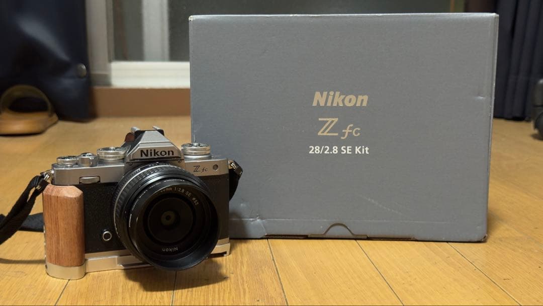 デジタルカメラ Nikon Z fc 28/2.8 SE Kit+35-135 Nikkor