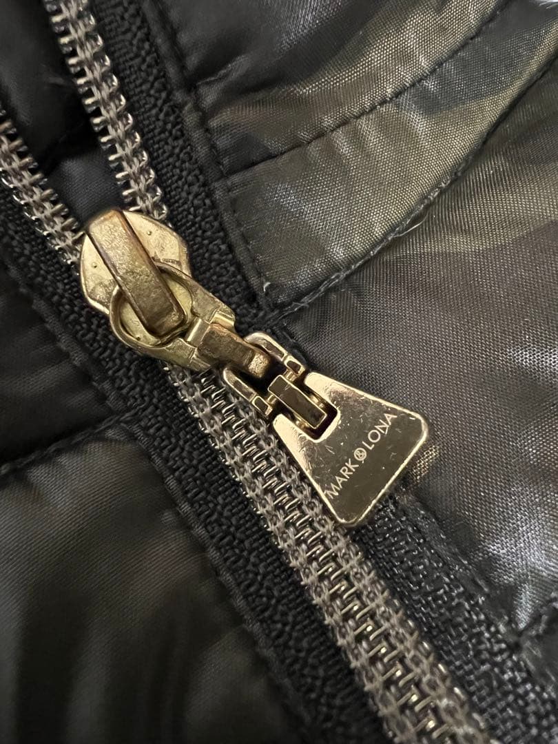 『美品』MARK&LONA マークアンドロナ　2way ダウンジャケット　迷彩