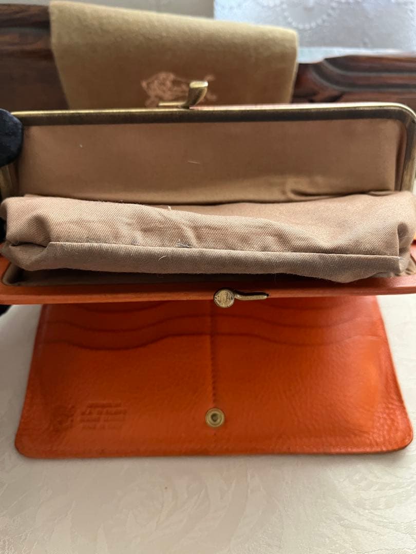 IL BISONTE イルビゾンテ がま口 大容量 長財布 オレンジ 春財布