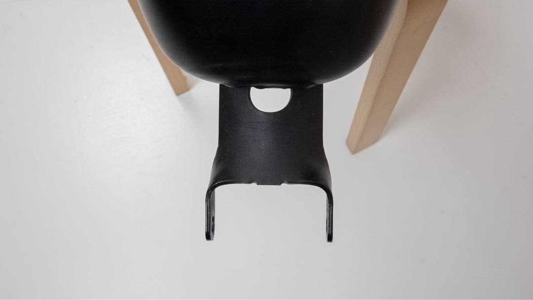 XL883n 2020年モデル純正タンク　ハーレー 中古