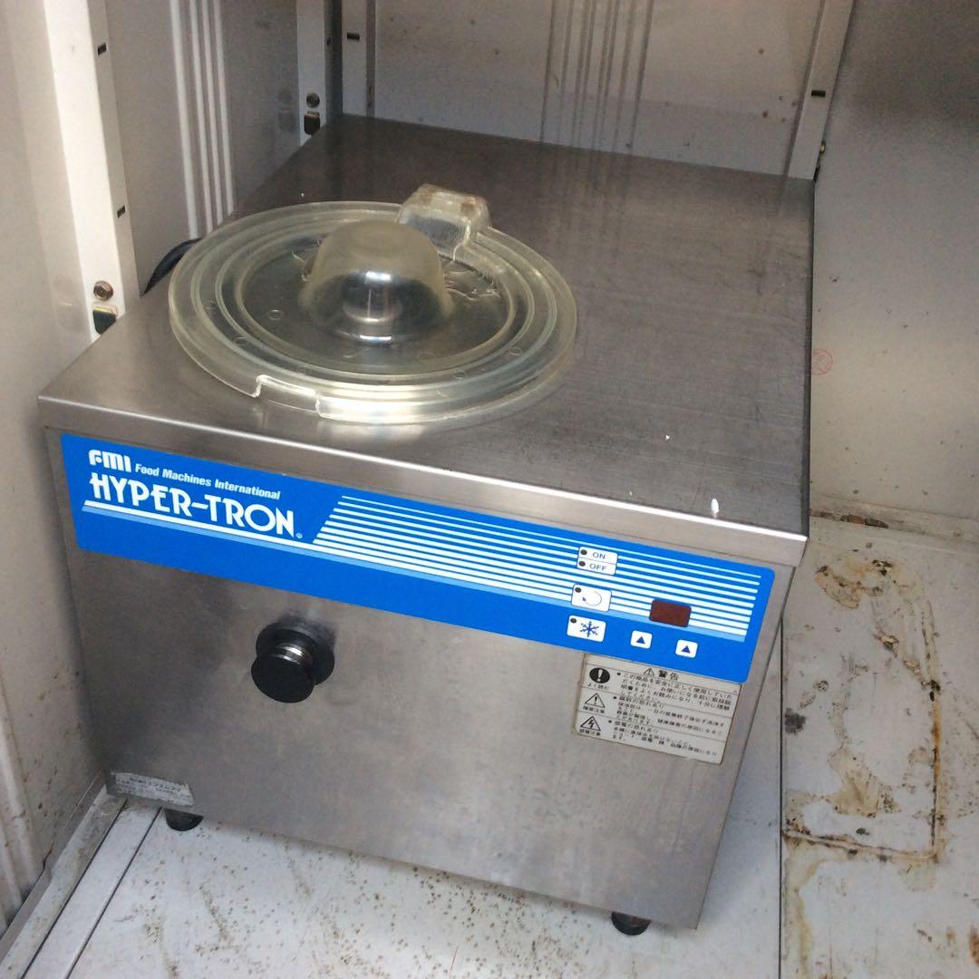 業務用アイスクリームメーカー