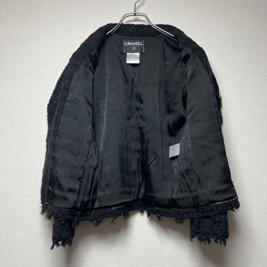 カメリアボタン✨ CHANEL シャネル ツイードフリンジジャケット 05C 黒