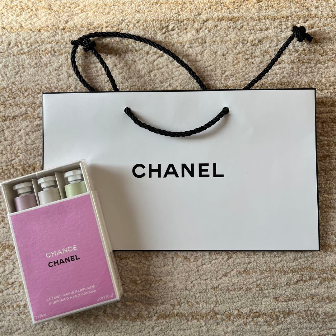【新品】CHANELチャンスクレームマンハンドクリーム 3本セットショッパー付き