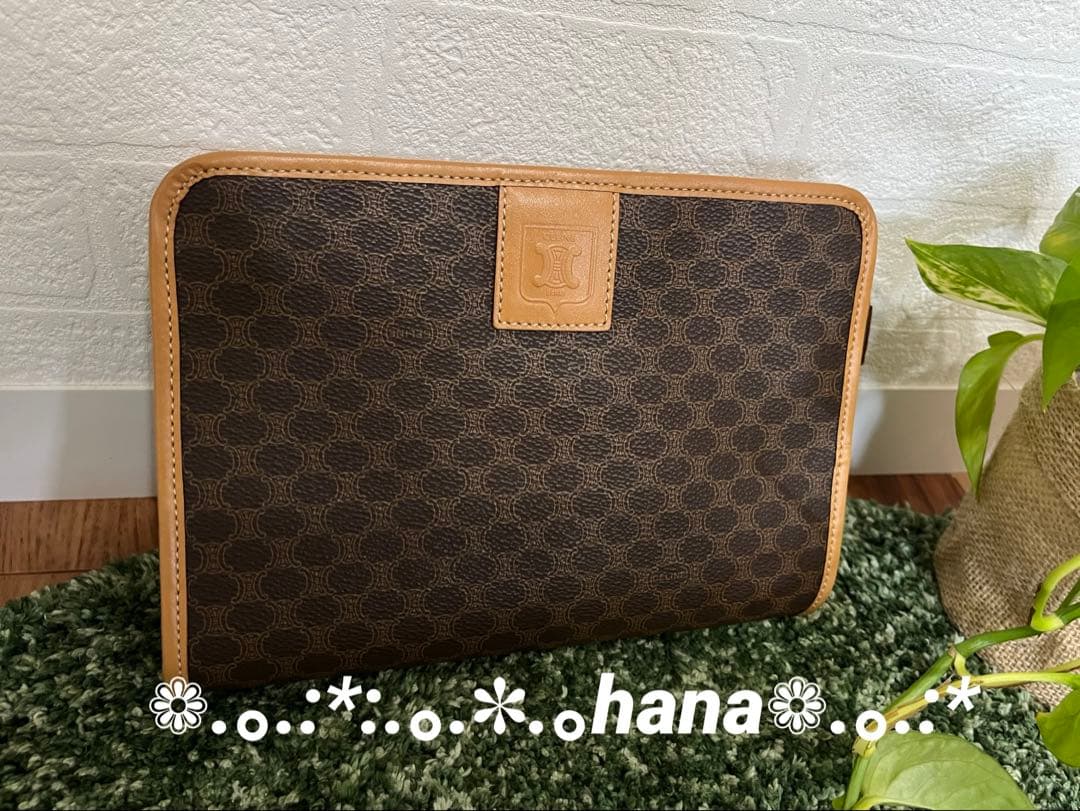 ❁セリーヌ　CELINEマガダム柄クラッチバック　ポーチ ❁