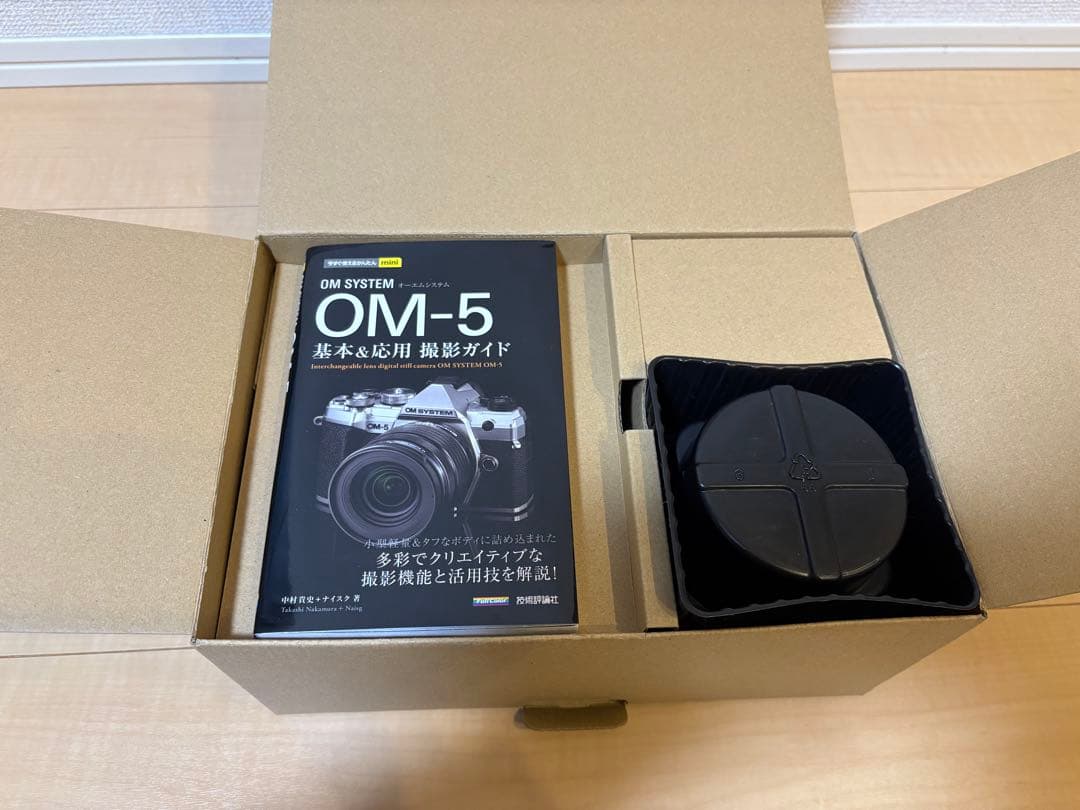 OLYMPUS OM-5 14-150ズームレンズキット