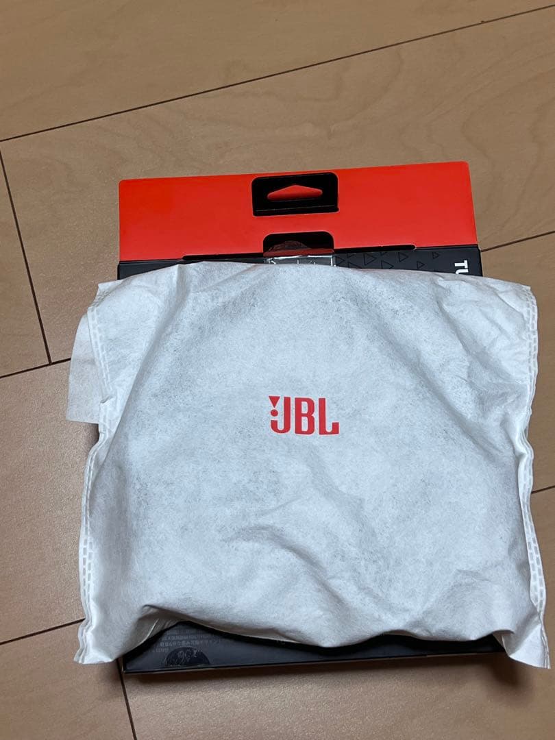 JBL Tune 770 NC ブラック ワイヤレスヘッドホン定価15840円