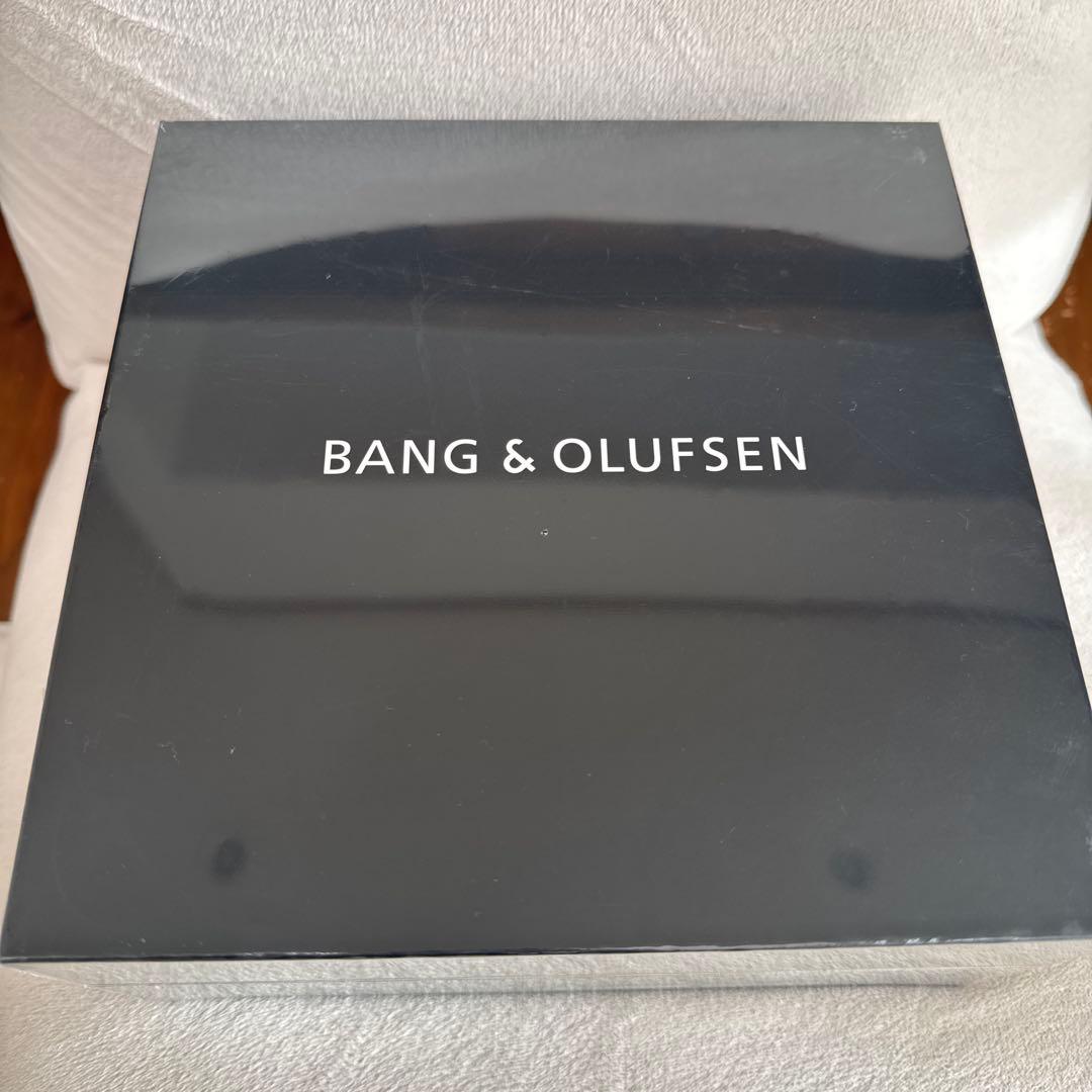 BANG&OLUFSEN スピーカー　新品
