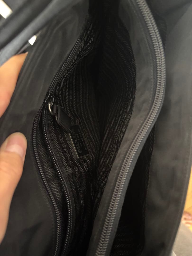 PRADA 黒 ナイロン　トートバッグ ハンドバック