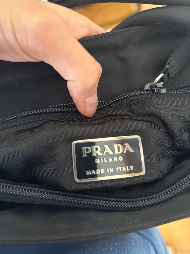 PRADA 黒 ナイロン　トートバッグ ハンドバック