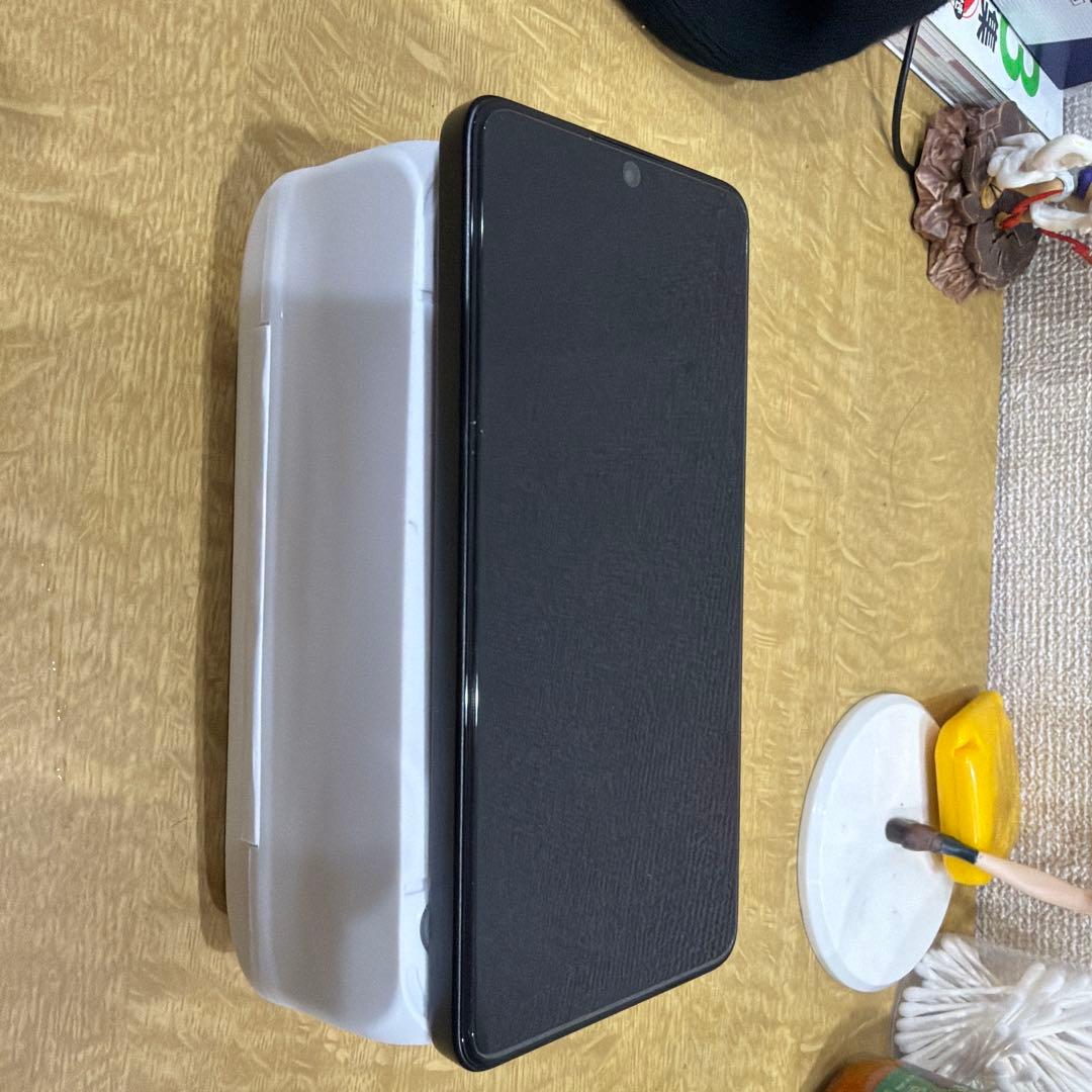 Xiaomi Poco x7pro アマゾン　から　購入　した物　です。