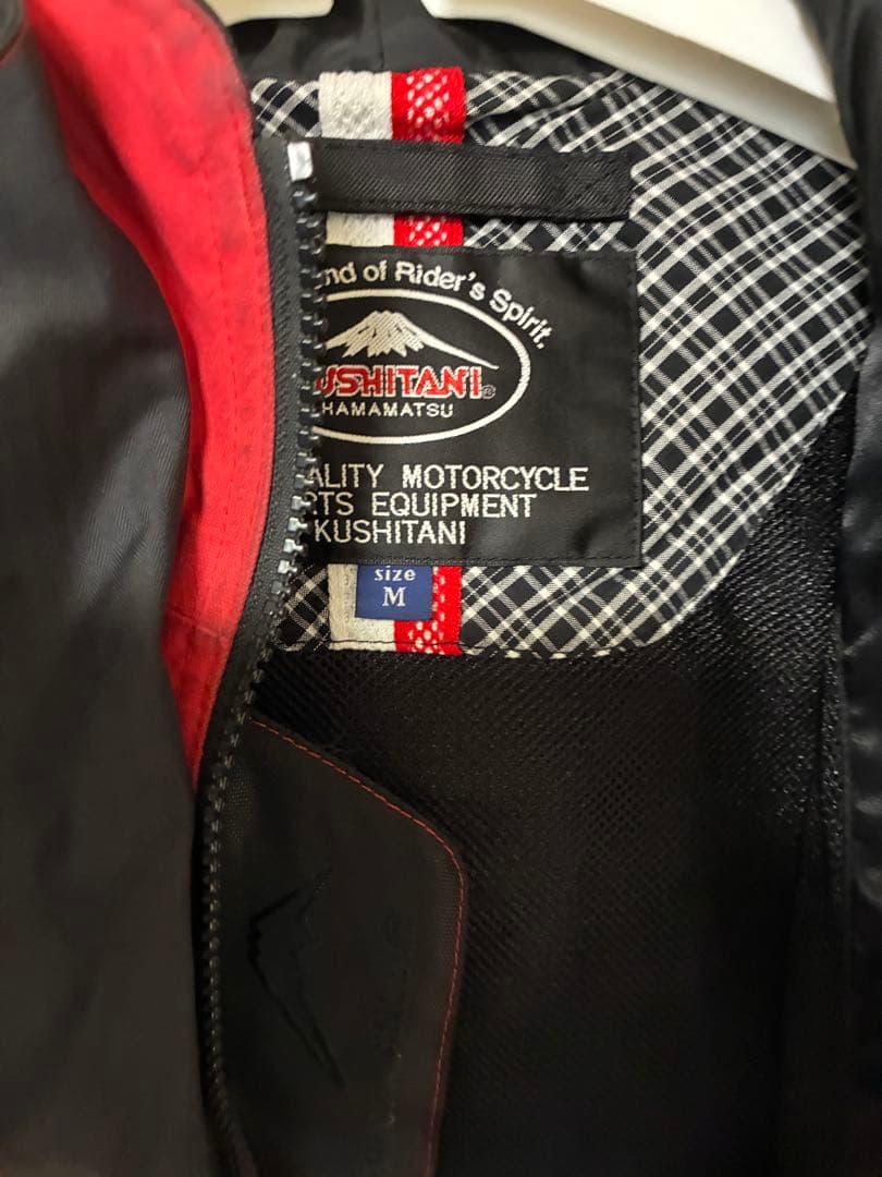 クシタニ　アロフトフードジャケット　Mサイズ