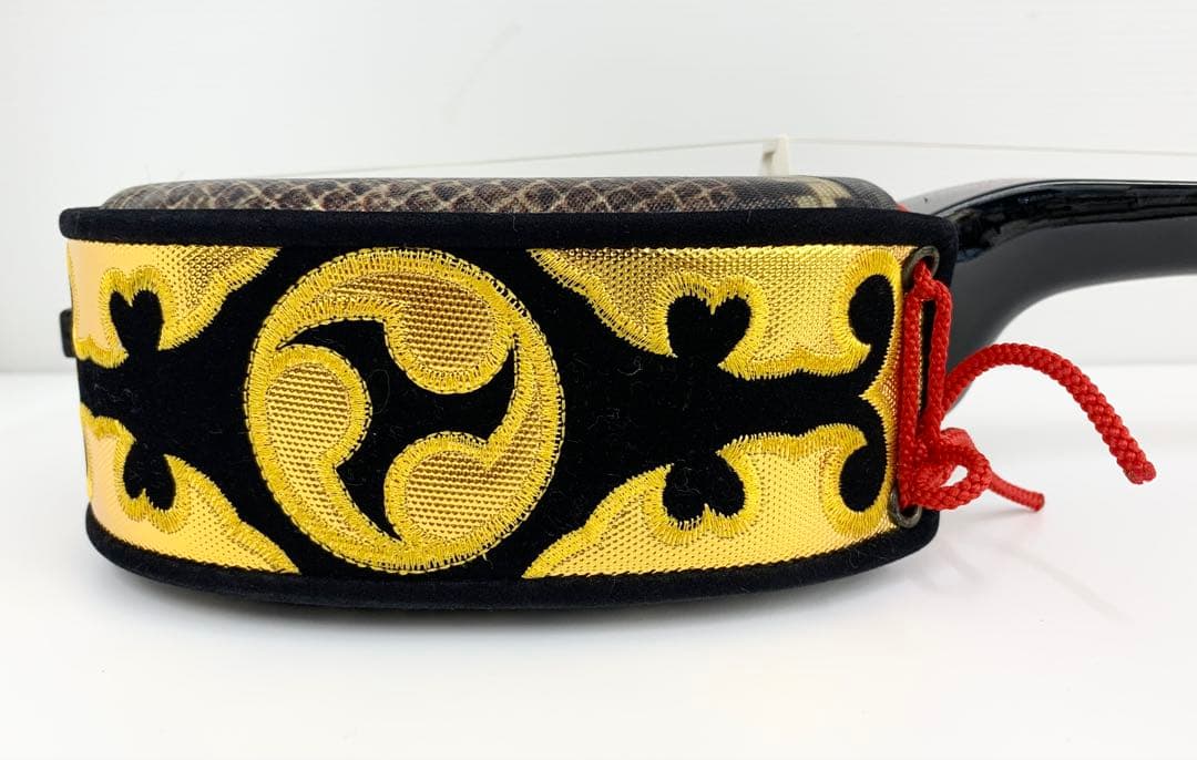 ジ*ン様 美品 沖縄三線 蛇皮 人口皮 入門 初心者用 ケース バチ付き