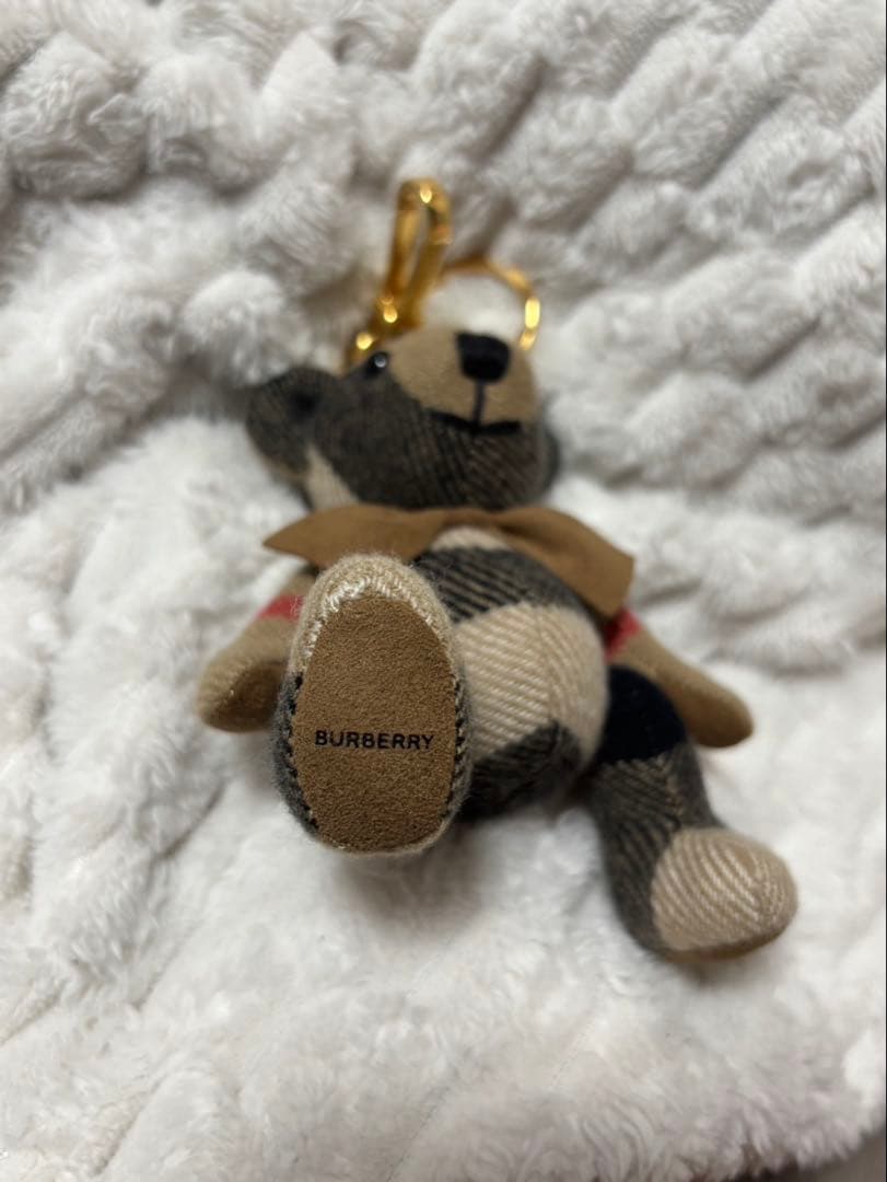 pinoバーバリー BURBERRY トーマスベア キーホルダー チャーム