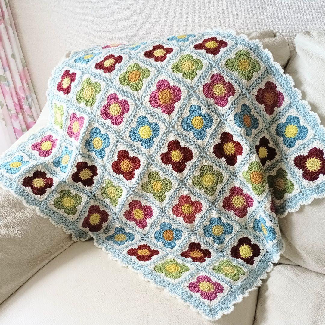手編みブランケット★フラワーモチーフ★お花★グラニースクエア★かぎ針編み