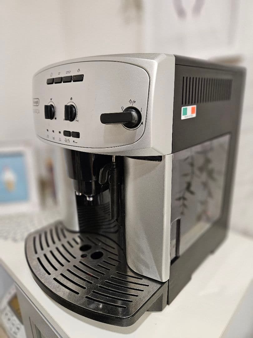 【動作確認済　Oリング新品】デロンギ　業務用　マグニフィカ　全自動　01