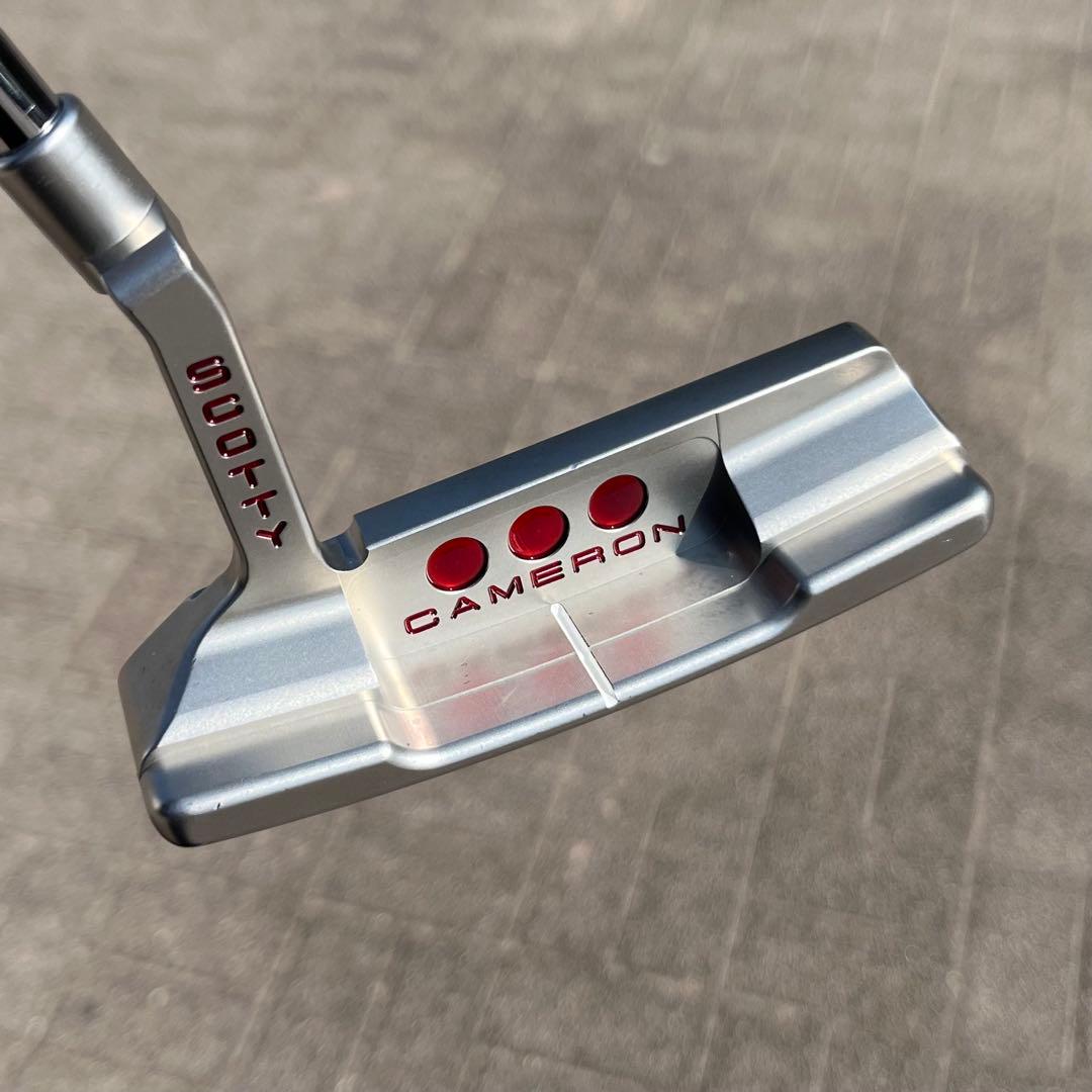 スタジオセレクト ニューポート2 美品 新品ヘッドカバー付き 33インチ