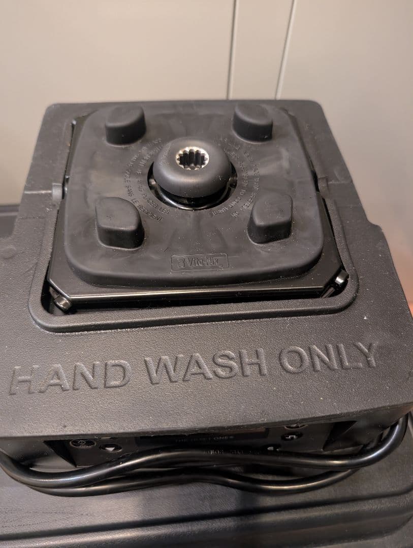 Vitamix サイレントブレンダー 2019年製 美品 送料込