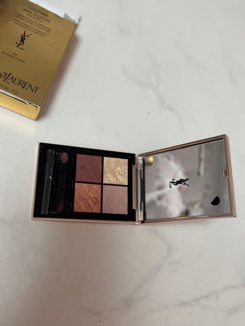 イブサンローラン クチュール ミニ クラッチ バーニング デザイア 825