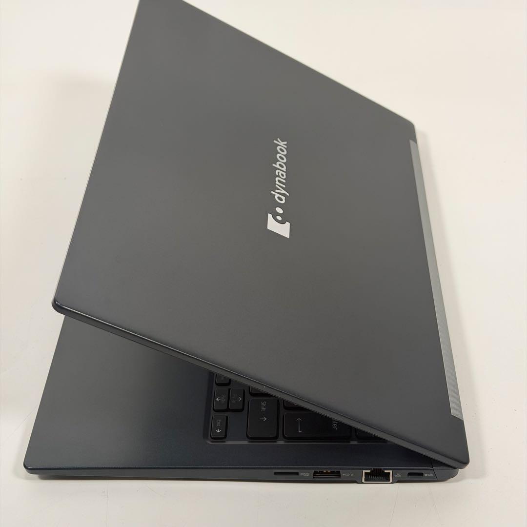 62.G83/HU 超軽量 i5-11世代 16G512G Office2024