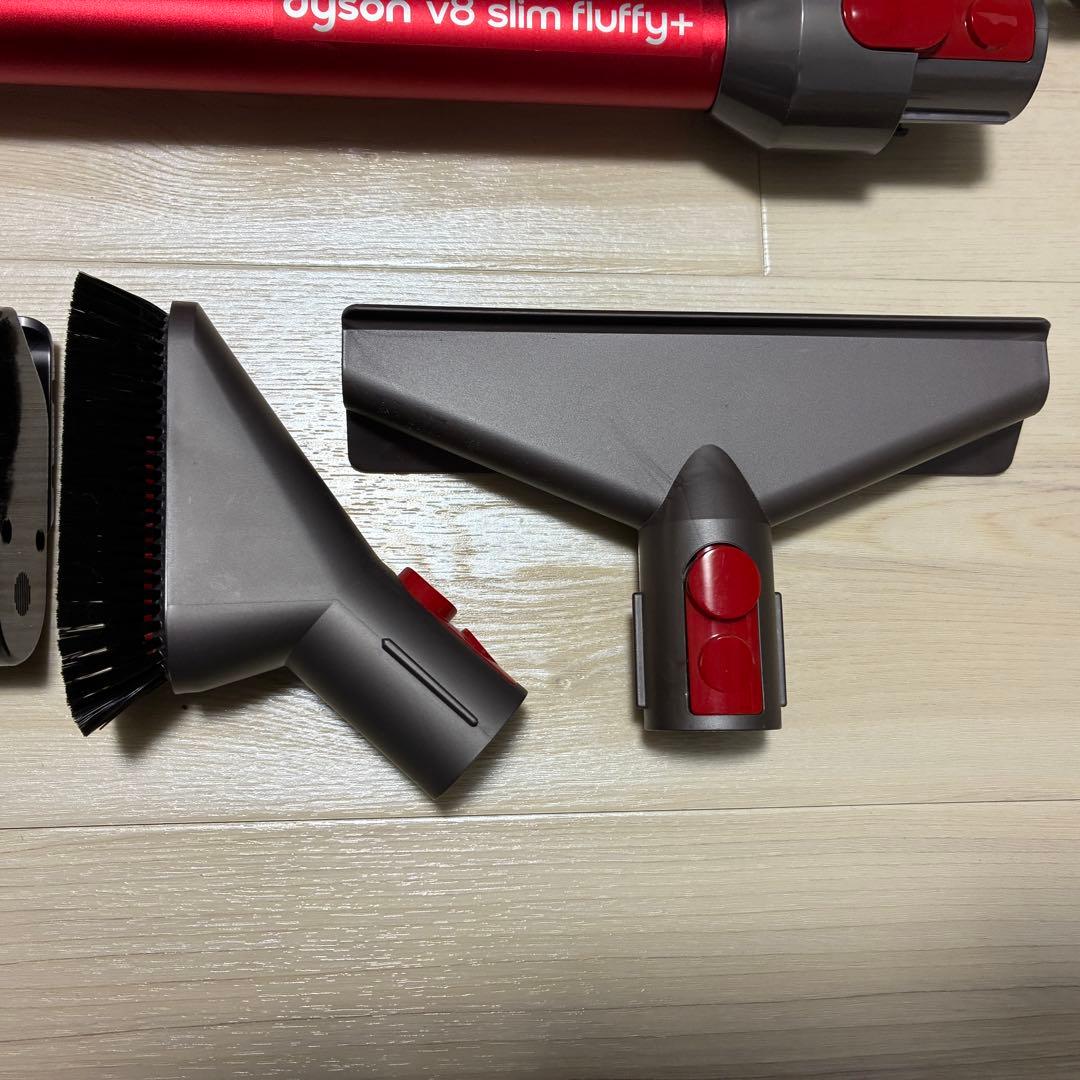 ※CQQQQ（本体のみ）Dyson V8 Slim Fluffy+