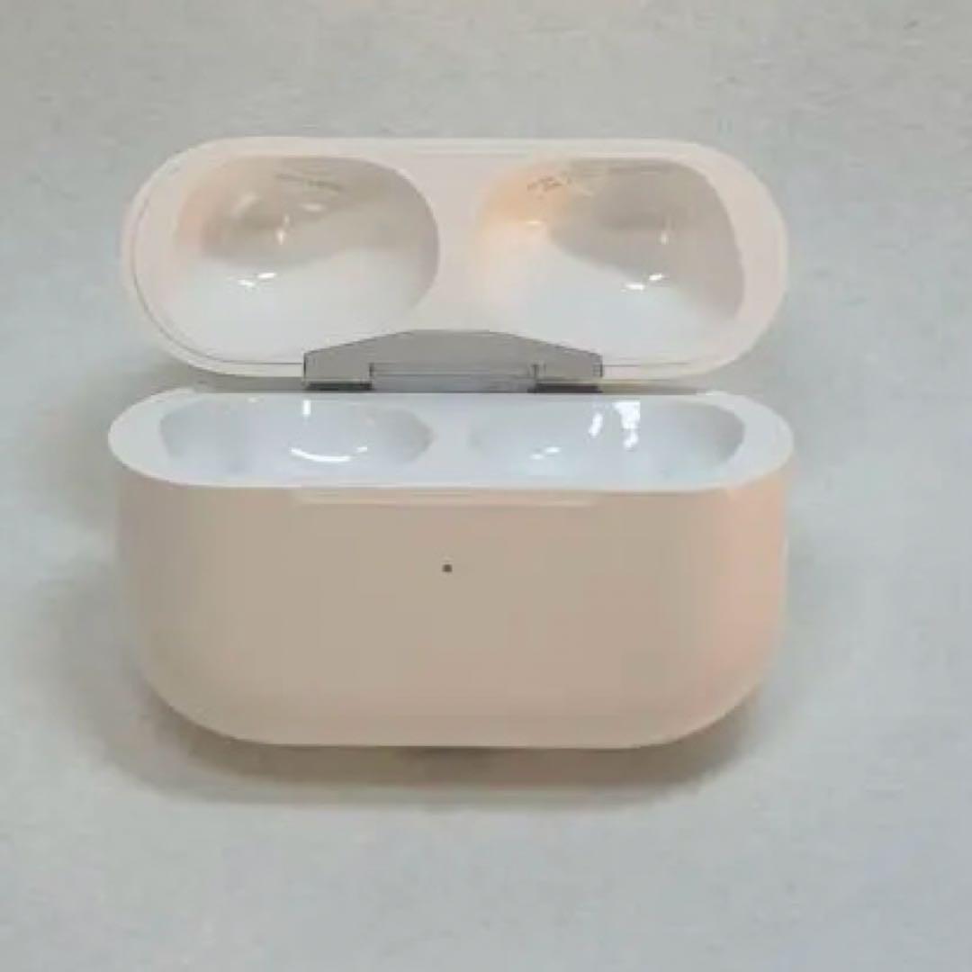 【超美品】　AirPods Pro 2 USB-C 本体