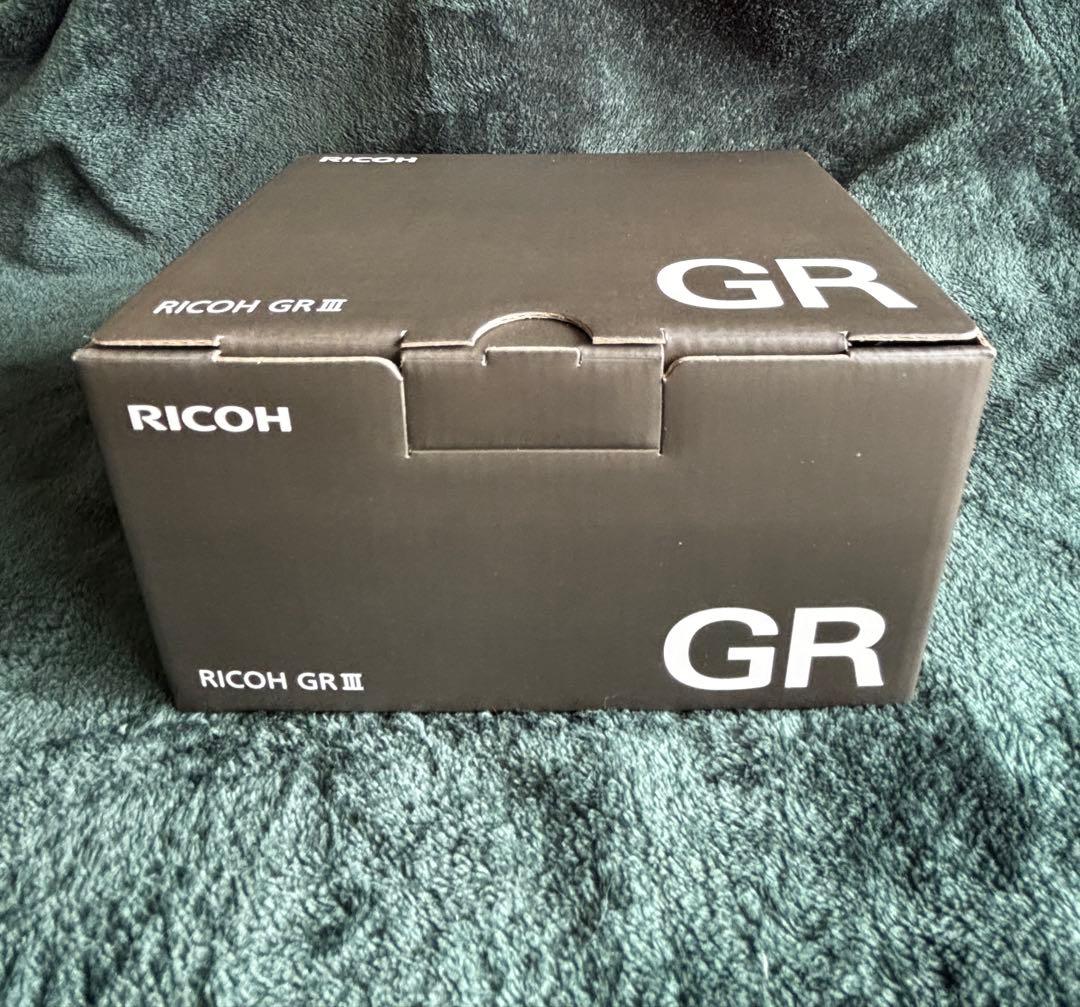 【新品未使用】RICOH GR III 本体　一式