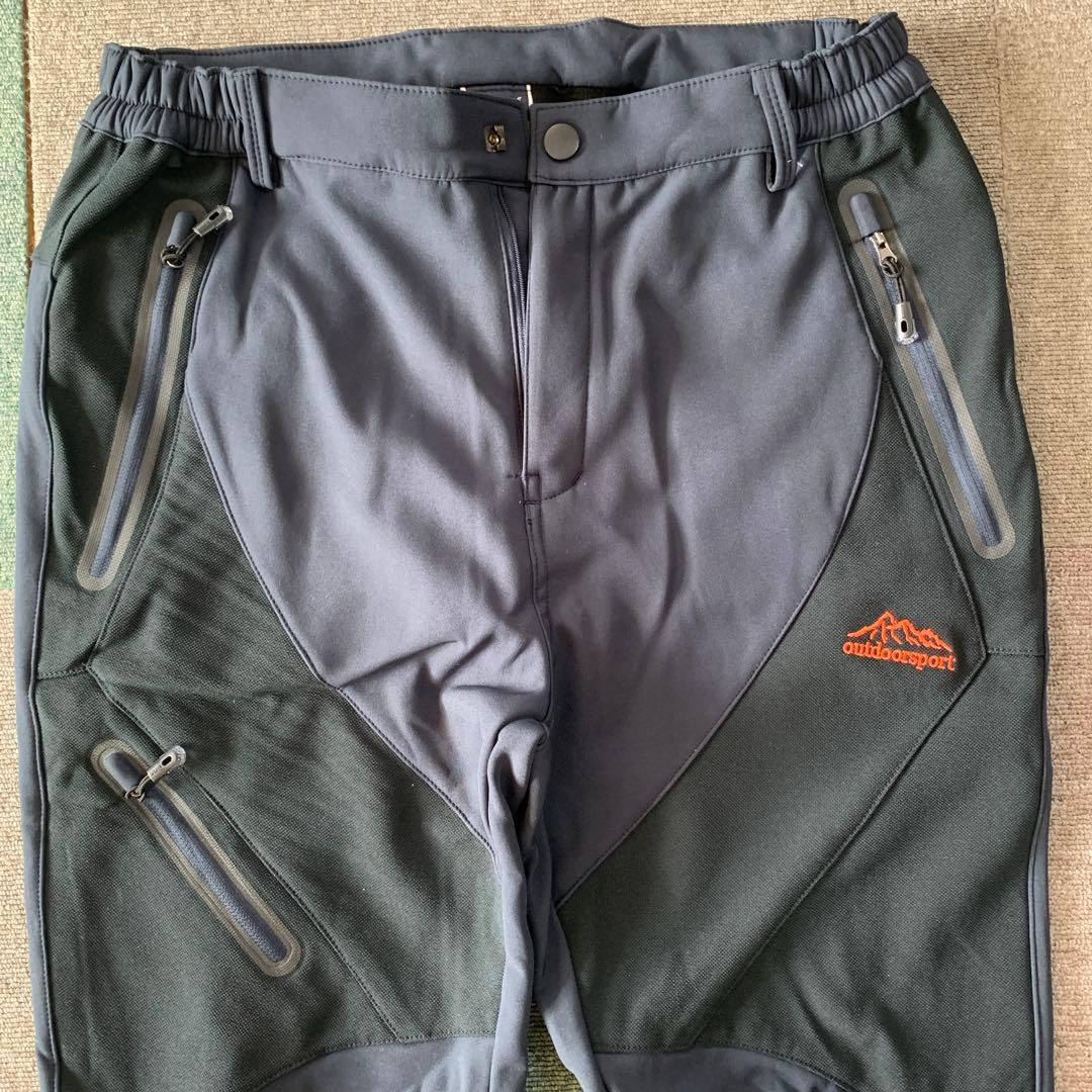 スキーウェア　スノーボードウェア　男性　新品未使用4 L実物サイズ3L程度