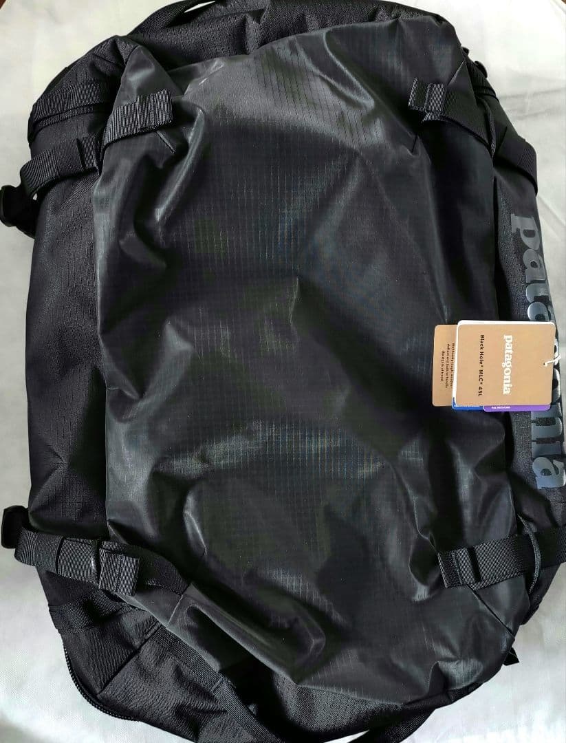 新品 未使用パタゴニア patagonia ブラックホールMLC 45L
