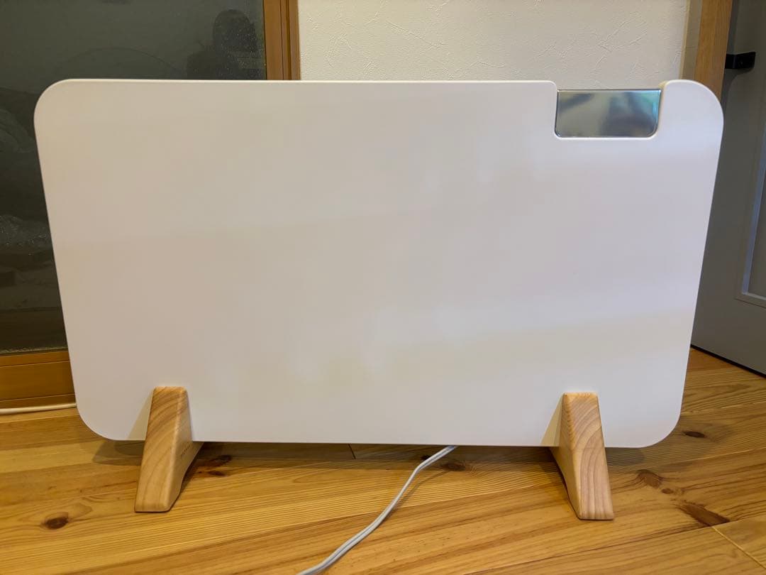 コンベクターヒーター、パネルヒーターmoku． MCH-1202w