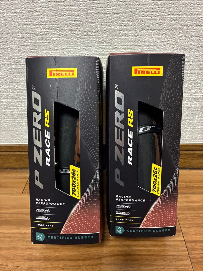 【ニナ】Pirelli P ZERO RACE RS 26C タイヤセット