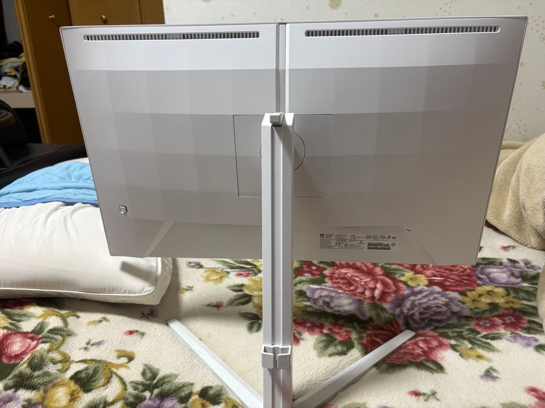 フィリップス EVNIA 27M2N5501/11 27インチ ホワイトWQHD