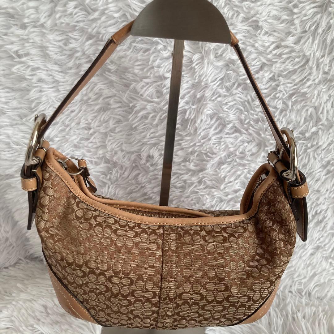 COACH コーチ ワンショルダー ハンドバッグ　ハーフムーン シグネチャー