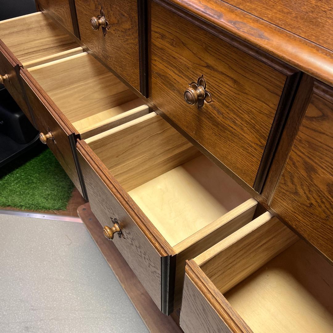 美品 葉山ガーデン 葉山クラシック オーク材 ドロワーチェスト 4段 16杯