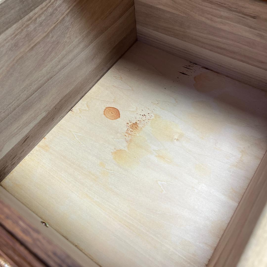 美品 葉山ガーデン 葉山クラシック オーク材 ドロワーチェスト 4段 16杯