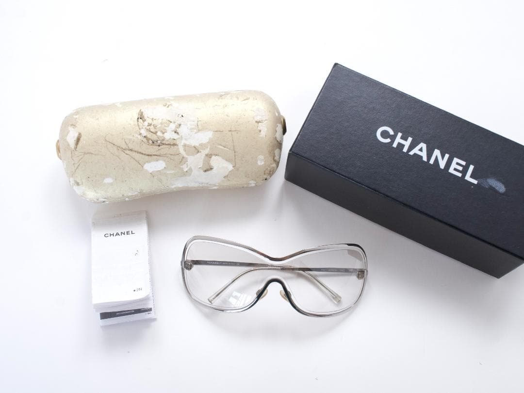 訳あり シャネル 4031 宇多田ヒカルモデル レンズ割れあり　702