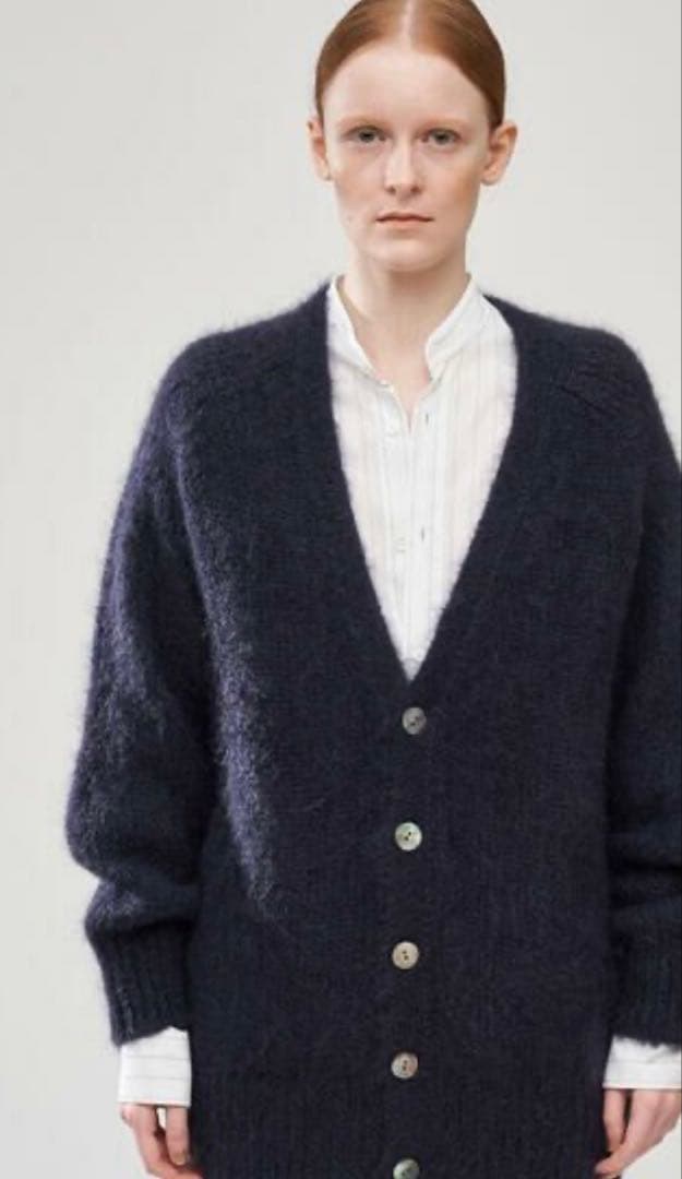 【ギャルリーヴィー】キッドモヘヤ Vネックカーディガン　日本製