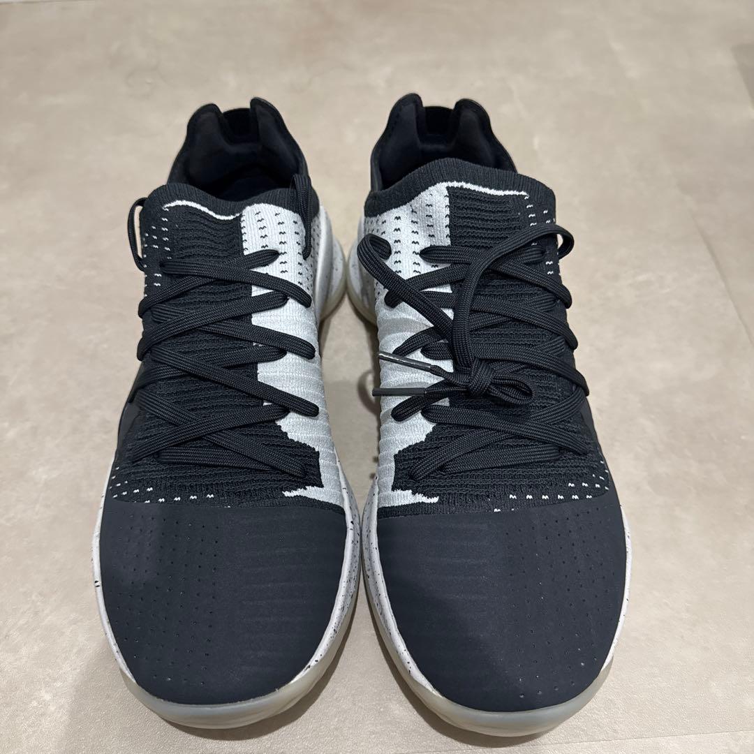 シューズ(男性用) Under Armour Curry4 low