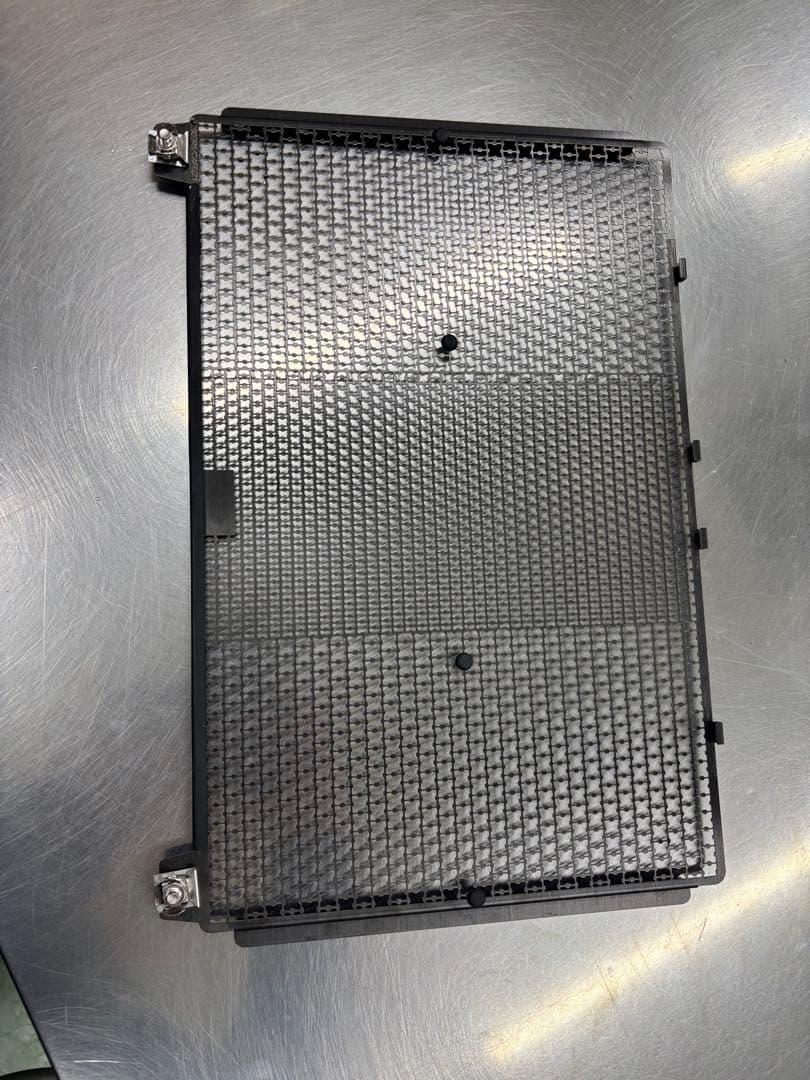 Z900RSエンジン冷却装置カバー 黒 モリワキ