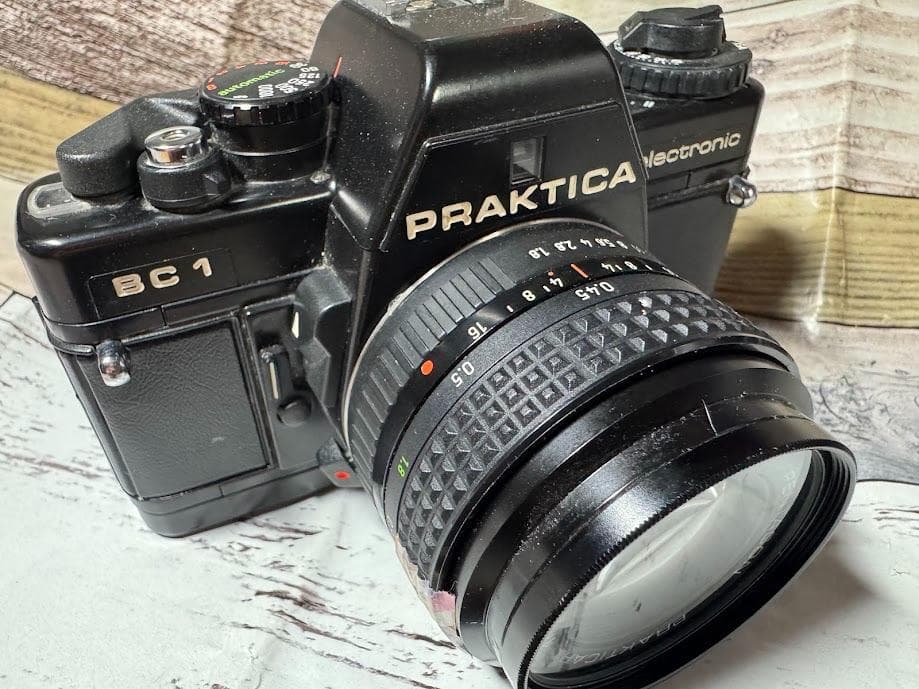 【希少】【旧東ドイツ製レンズ】50㎜ F1.8＋PRAKTICAR BC1 本体